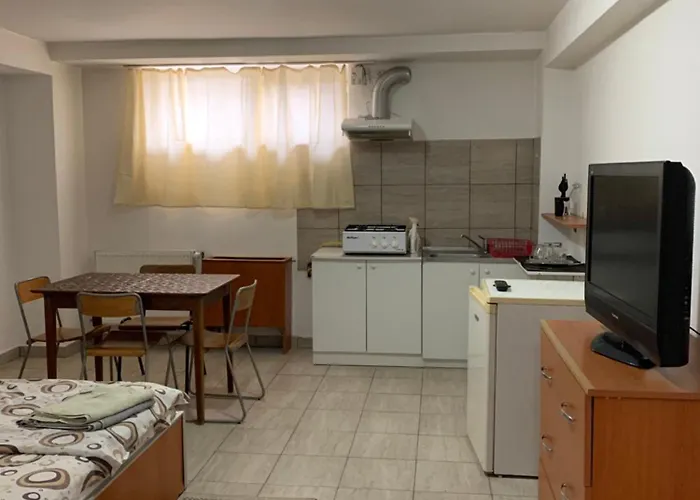 Quiet Garden Ground Floor