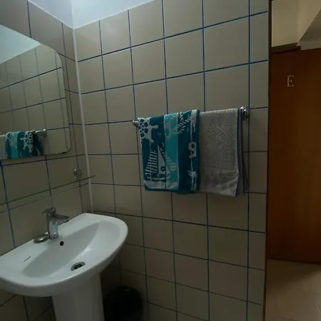 Quiet Garden Ground Floor Bucarest