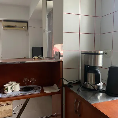 Quiet Garden Ground Floor Appartement